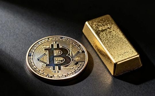 CEO de Tether: BTC y el oro durarán más que cualquier otra moneda