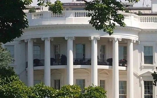 Ende des Shutdowns = Markterholung?Performance von US-Aktien und BTC nach früheren Regierungsneustarts