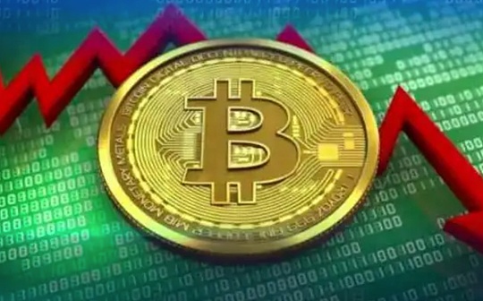 「クジラ」はビットコインの売却を加速しているが、まだパニック信号ではないのか？