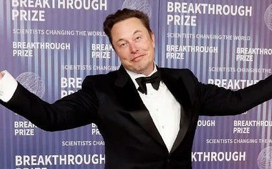 اجعل اللعبة رائعة مرة أخرى؟يدخل Musk صناعة الألعاب